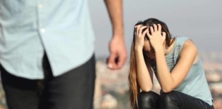 العاصمة: عاد من الخارج بهدية قيّمة لزوجته.. فوجدها في حضن عشيقها