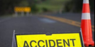 الجديدة : إصابة 15 شخصا في اصطدام حافلة لنقل العملة بشاحنة