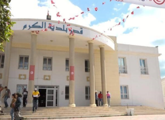 بلدية الكرم تجبر موظفيها على التسجيل في منظومة ‘إيفاكس’ كشرط لمزاولة العمل