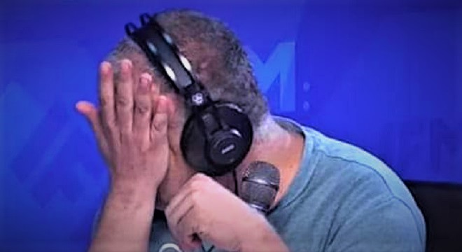 حاتم بلحاج ينفجر باكيا-