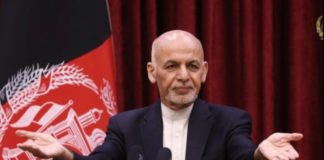 سفارة روسيا في كابول: الرئيس الأفغاني هرب بأربع سيارات وهليكوبتر محملة بالمال