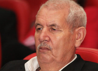 “غمونا”..مصطفى بن أحمد : السلطة التنفيذية تسترت على قائمة نواب تعلقت بهم قضايا ..