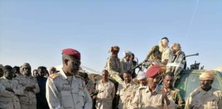 السودان يعلن ضبط شحنة أسلحة وذخائر ومتفجرات قادمة من ليبيا