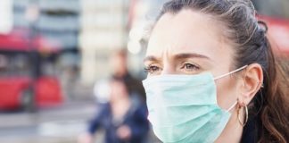 كورونا تتراجع بشكل ملحوظ… خبراء الصحة يشرحون الأسباب