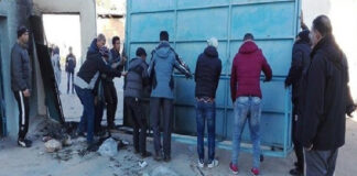 القصرين: حجارة وأسلحة بيضاء أمام معهد الزهور