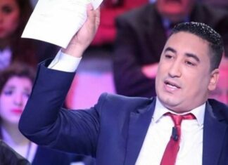 عصام الدردوري: “جوازات سفر استخرجت من دول أجنبية لتسهيل عودة ارهابيين إلى تونس”