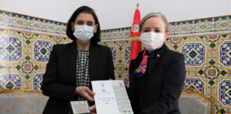 رئيسة الحكومة: يجب وضع استراتيجية للتقليص من تبعات الهجرة غير النظامية
