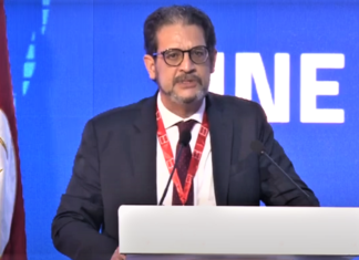 أيام المؤسسة.. بلحاج عمر يُنبه: “الطبقة السياسية المسؤول الوحيد عن الأزمة في تونس”