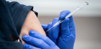 الصحة العالمية: التلقيح الإجباري ضد كورونا يجب أن يبقى حلا أخيرا