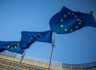 الاتحاد الأوروبي يشطب 6 دول عربية من قائمة ”السفر غير الضروري”