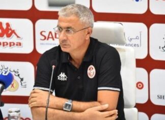 المنذر الكبير يطالب لاعبي المنتخب بالقتال أمام عمان