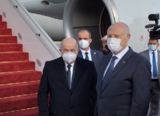 قيس سعيد يستقبل الرئيس الجزائري