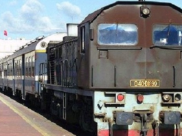 المحرس: إصابة شاب صدمه قطار