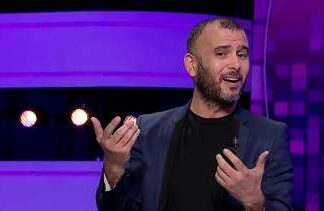 ساخرا من حنان العش..العبدلّي :”صارلتي فازة مرة مع جينيفير لوبيز وبزنستني وكل شيء موثق”(فيديو)