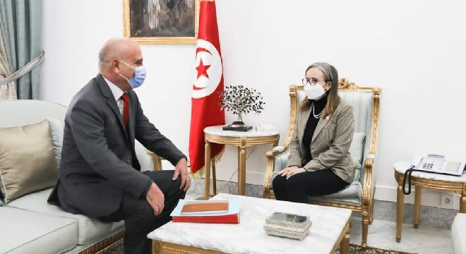 رئيسة-الحكومة-تستقبل-رئيس-هيئة-الرقاب