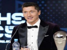 ليفاندوفسكي يفوز بجائزة الفيفا لأفضل لاعب في 2021