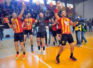 (صور) دربي كرة اليد: الترجي يحسم مرحلة التتويج