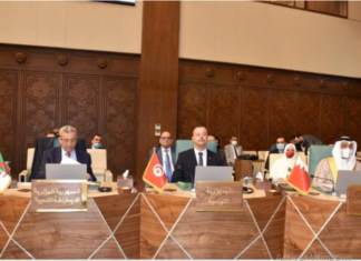 وزير الصحة يشارك في مجلس وزراء الصحة العرب بمصر