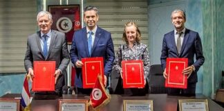 وزير التشغيل والتكوين المهني يمضي اتفاقية تعاون مع الوكالة الفرنسية للتنمية والمعهد الأوروبي للتعاون والتنمية تتعلق ببرنامج “الفرصة الجديدة – Nouvelle Chance”
