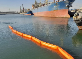 تحجير السفر على أفراد طاقم السفينة ”إكسيلو” المنكوبة بخليج قابس