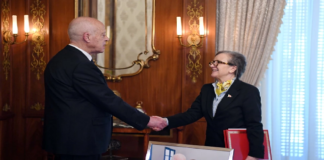 “التصدي للأزمات المفتعلة” محور لقاء سعيد وبودن