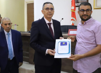 قابس: تسليم مقاسم فلاحية ل28 عاطلا عن العمل من أصحاب الشهائد