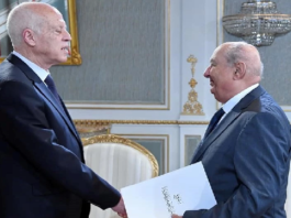 الصادق بلعيد يتبرأ من مشروع الدستور الصادر بالرائد الرسمي