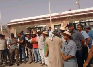 تطاوين: أعوان شركة البيئة يحتجون بسبب عدم صرف الأجور
