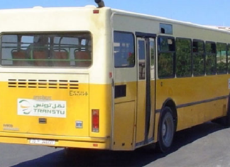‘طالبهم بثمن التذاكر’.. يعتدون بالعنف على أحد الأعوان ويضُرون بالحافلة
