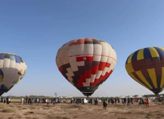 (صور) القيروان: عرض المناطيد ضمن فعاليات مهرجان المولد النبوي الشريف