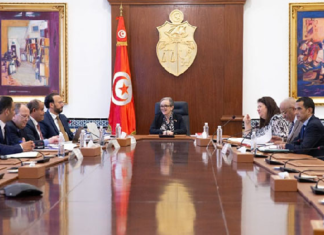 رئيسة الحكومة تأذن بجدولة ديون عدد من القنوات الإذاعية والتلفزية