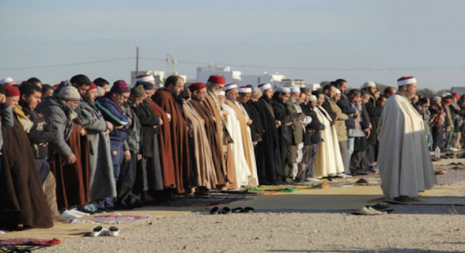اقبال ضعيف علي صلاة الاستسقاء
