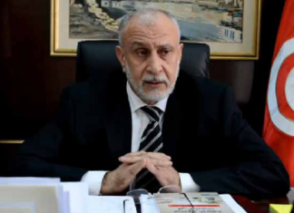 إعفاء رئيس بلدية بنزرت من مهامه