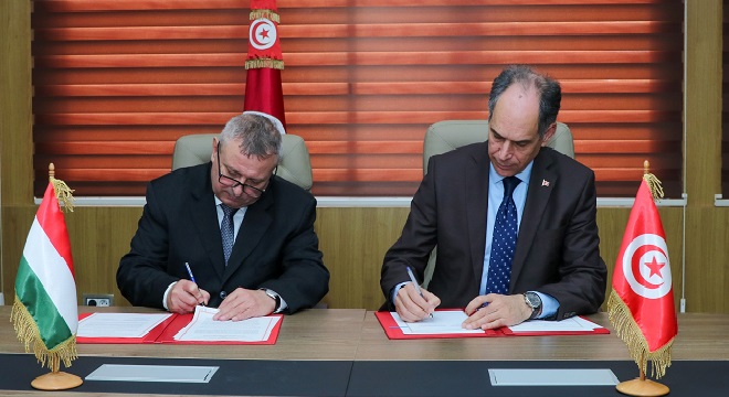 200-منحة-جامعية-من-المجر-لفائدة-الطلبة-ال-2