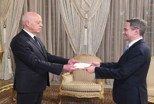 سعيّد يتسلم أوراق اعتماد سفراء الولايات المتحدة والصين والإمارات