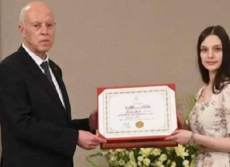 سعيّد يزور العائلة التي تبرّعت بكبد إبنها للفتاة سالي بن سالم