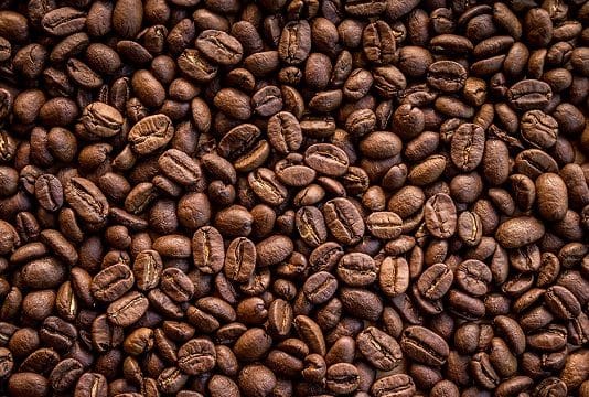صفاقس: وصول 192 طنا من القهوة ونحو توريد كميات من الزيت المدعم