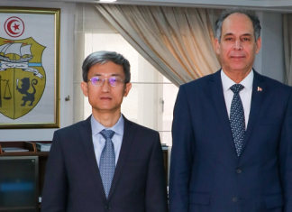 وزير التعليم العالي والبحث العلمي يستقبل سعادة سفير الصين بتونس