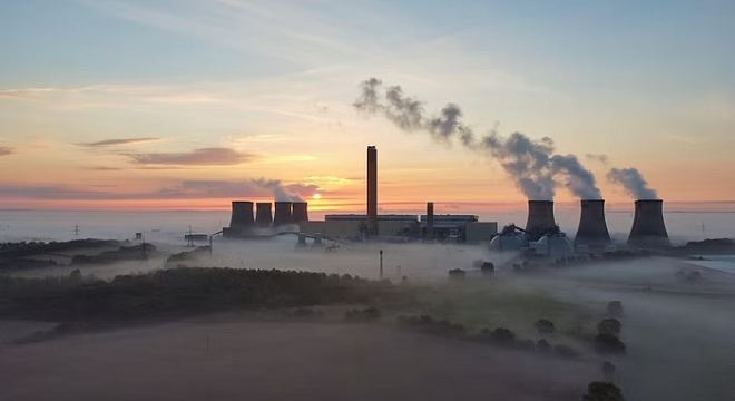 بريطانيا تستثمر 20 مليار إسترليني لتخزين الكربون