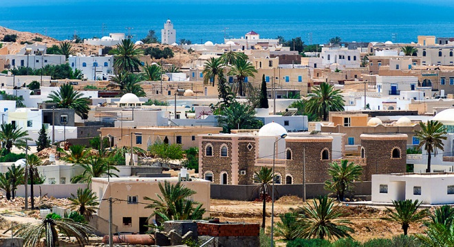 جربة- عدد من أعضاء مجلس نواب الشعب يزورون الجزيرة