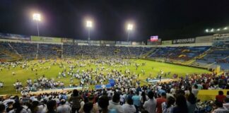 مصرع 12 شخصا جراء حادث تدافع في ملعب بالسلفادور