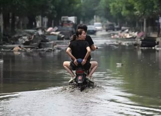 ارتفاع حصيلة ضحايا الفيضانات في مقاطعة خبي الصينية إلى 29 قتيلا