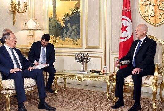وزير الخارجية الروسي يعبر عن استعداد بلاده التام لمزيد تعزيز علاقاتها الوثيقة مع تونس في عدّة مجالات
