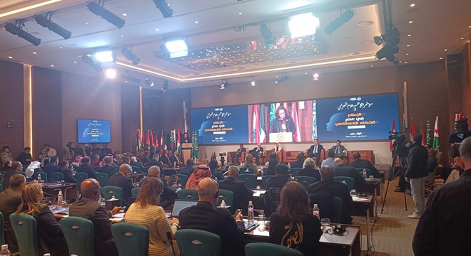انطلاق أشغال الدورة الثالثة لمؤتمر الإعلام العربي