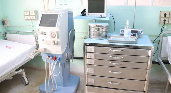 وزارة الصحة تتسلم من البنك الدولي مجموعة من الآلات الطبّية الجديدة لتصفية الدم لفائدة المستشفى الجهو ي بمنزل بورقيبة