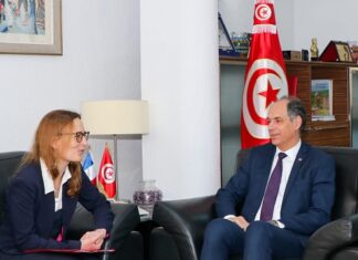 وزير التعليم العالي وسفيرة فرنسا بتونس يشددان على ضرورة تعزيز التعاون الفرنسي في مجال التعليم العالي والبحث العلمي