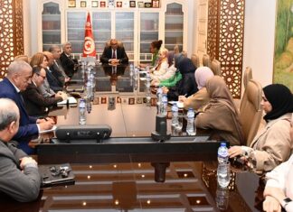 وزيرالتربية يستقبل وفد عماني يؤدي زيارة إلى بلادنا بهدف الإطلاع على التجربة التونسية في التربية والتعليم
