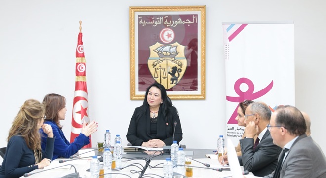 وزيرة الأسرة تعقد جلسة عمل مع رئيسة مكتب مجلس أوروبا بتونس