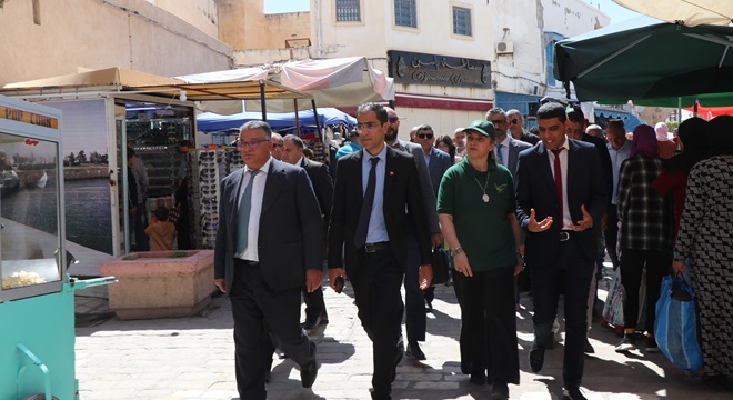 وزيرة البيئة تؤدي زيارة ميدانية إلى القيروان