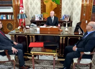 (فيديو) موسم الحصاد ووضع السدود في لقاء رئيس الدولة بوزير الفلاحة